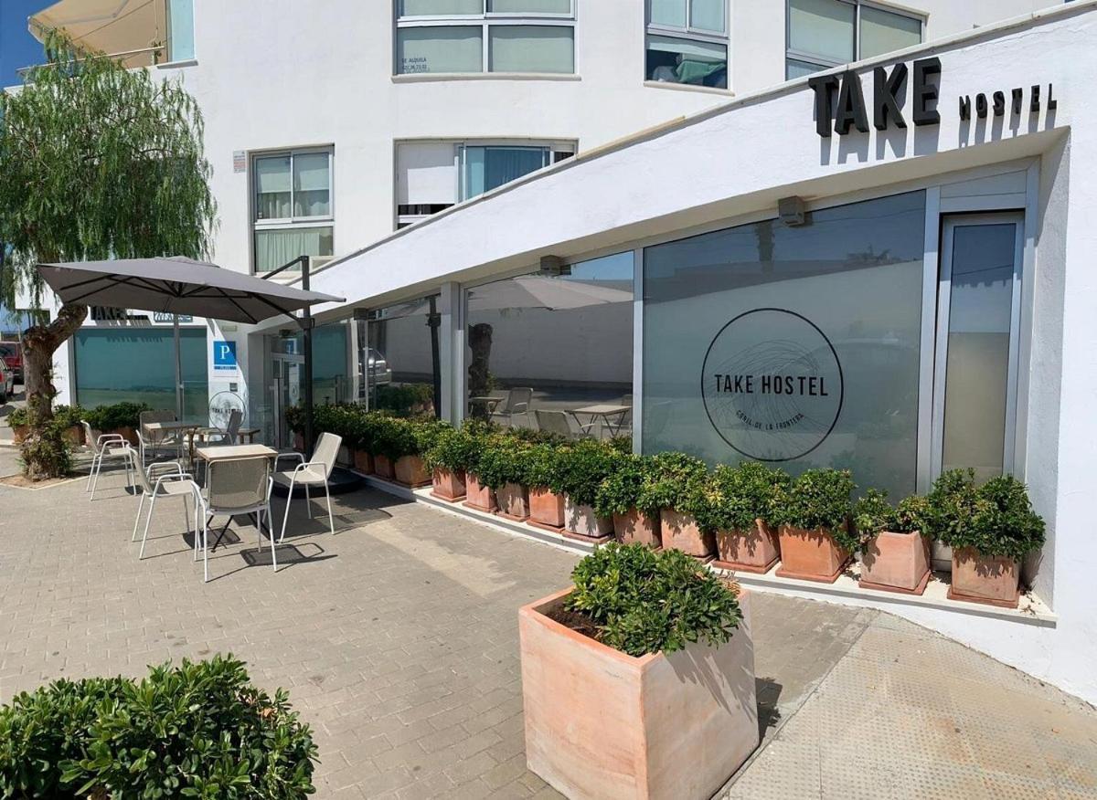 TAKE SURF Hostel Conil Conil De La Frontera Exterior foto
